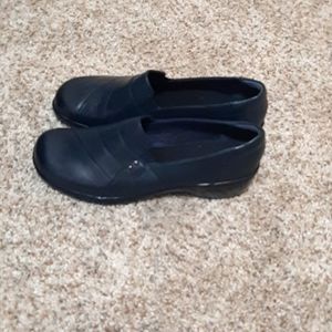 Never been worn Clark's bendables
